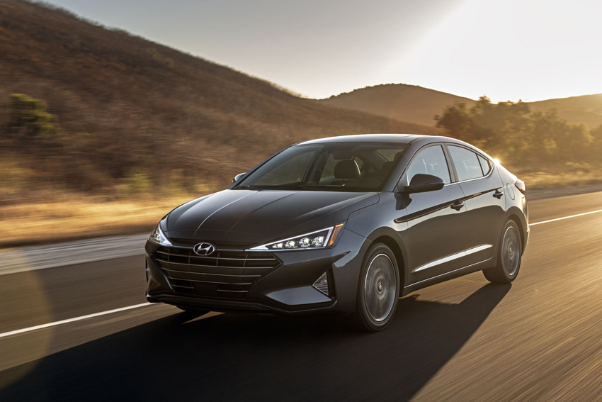 Makyajlı Elantra Türkiye’de