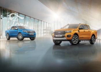 Ford pick-up’ları ikiledi