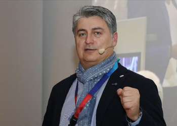 Yerli Otomobili Almanya’da tanıttı