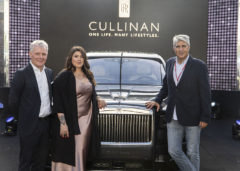 7.3 milyonluk Rolls-Royce SUV satıldı
