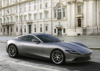 Ferrari’den Roma’ya özel