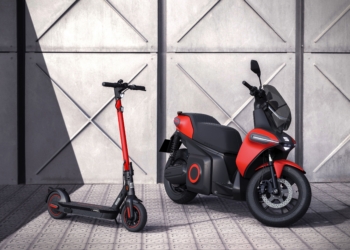 Seat’ten elektrikli scooter şov