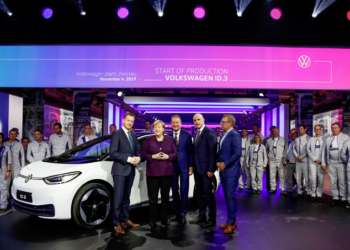 70 elektrikli modeli pazara sunacak