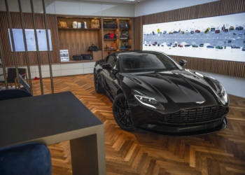 3.5 milyonluk Aston Martin satışta