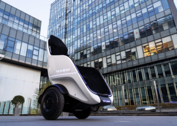 Segway oturarak devrim yaptı