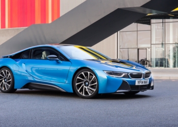BMW, i8’e Nisan’da veda ediyor