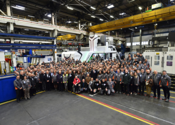 Gölcük fabrikasını elektrikliye hazırlıyor