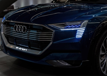 Audi’den küçük elektrikli sürprizi
