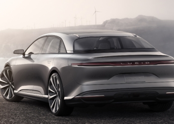 Tesla’ya yeni rakip geliyor