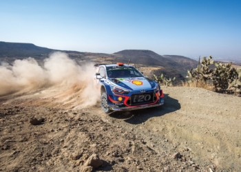 Rallinin isim sponsoru Shell Helix