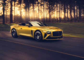 12 kişi için 1.9 milyon $’lık Bentley