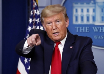 Trump’tan GM ve Ford’a sert çıkış