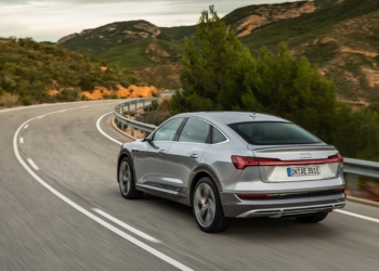 e-tron S versiyonla Tesla’ya rakip