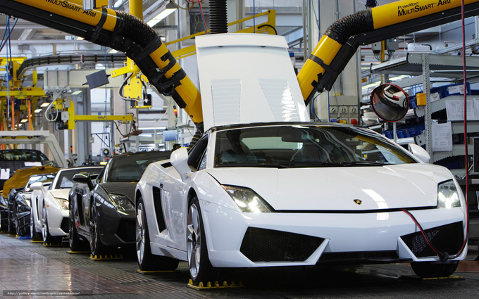 Lamborghini tesisine koronavirüs tatili