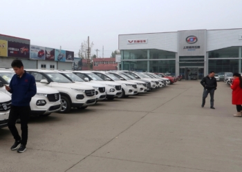 Çin’de showroom’lar hareketleniyor