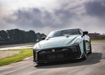 1 milyon euroluk Nissan GT-R50