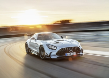 730 beygirlik en güçlü AMG