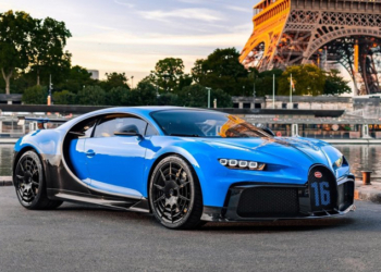 Sahibinden satılık Bugatti!