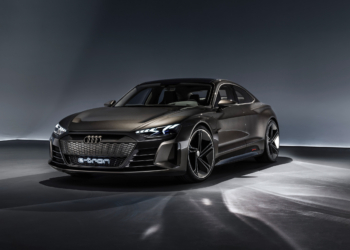 e-tron GT ile Tesla’ya rakip