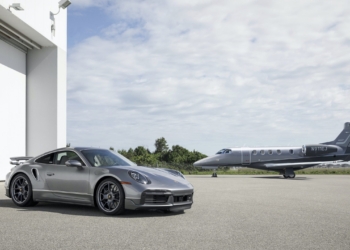 Jet alana özel seri Porsche 911