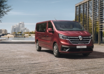 Renault Trafic yenilendi
