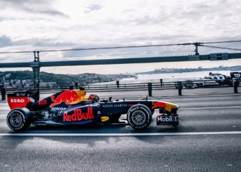 F1 heyecanı İstanbul sokaklarında