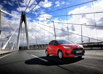 Yaris’le tüm hibrit ailesi yenilendi