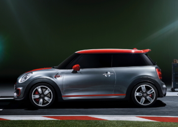 Mini elektrikli JCW geliştiriyor