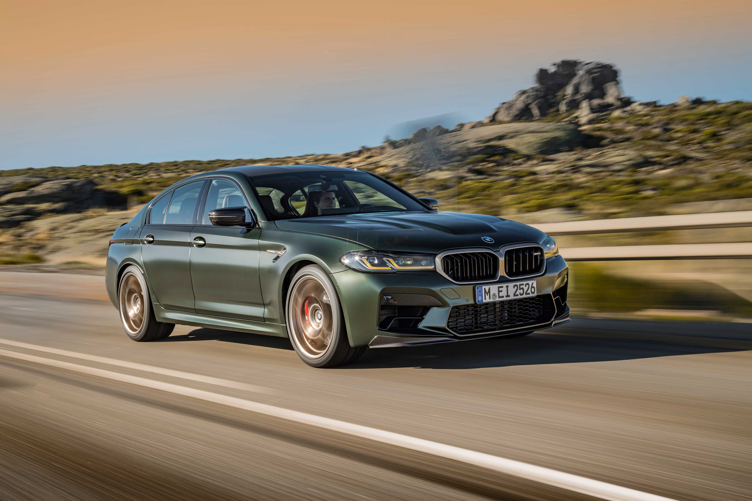 En güçlü BMW Türkiye’ye geliyor
