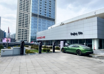 Tüm elektrikliler için şarj ağı kurdu