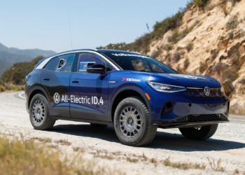 ‘1000 Mil Baja’ yarışına katılıyor
