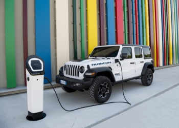 Jeep’in efsanesi elektriklendi