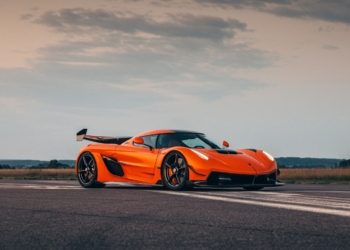 Koenigsegg’in yeni canavarı