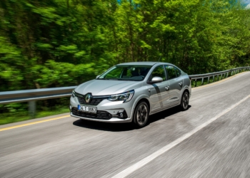 Renault’dan aşı olana indirim