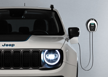 Renegade PHEV siparişle gelecek