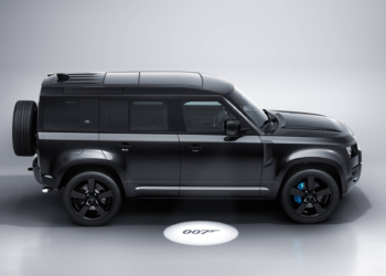 Defender’a özel Bond versiyonu