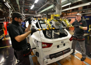 Nissan üretimi yüzde 30 azaltıyor