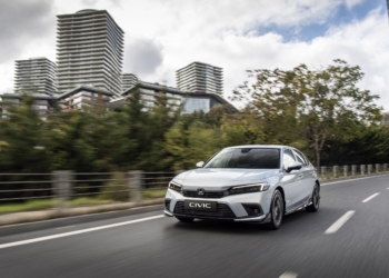 Yeni Civic Sedan iddialı geldi