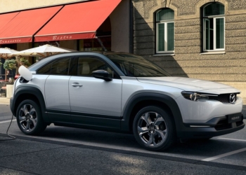 Mazda elektrikli atağını başlatıyor