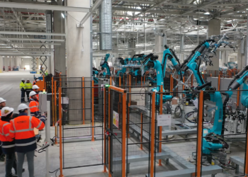 Togg’da robotlar provalara başladı