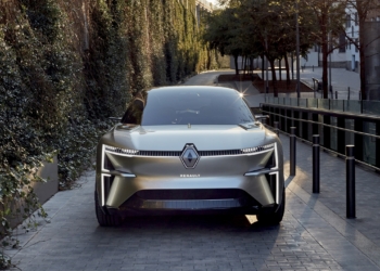 Scenic elektrikli SUV olarak dönüyor