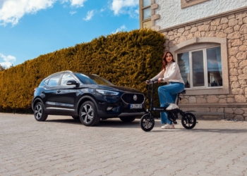 Elektrikli scooter’la birlikte satılıyor