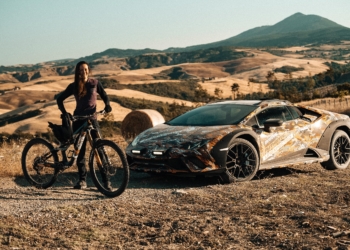 Lamborghini araziye çıkıyor