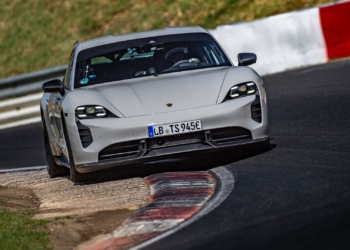 Nürburgring rekoru Taycan’a geçti