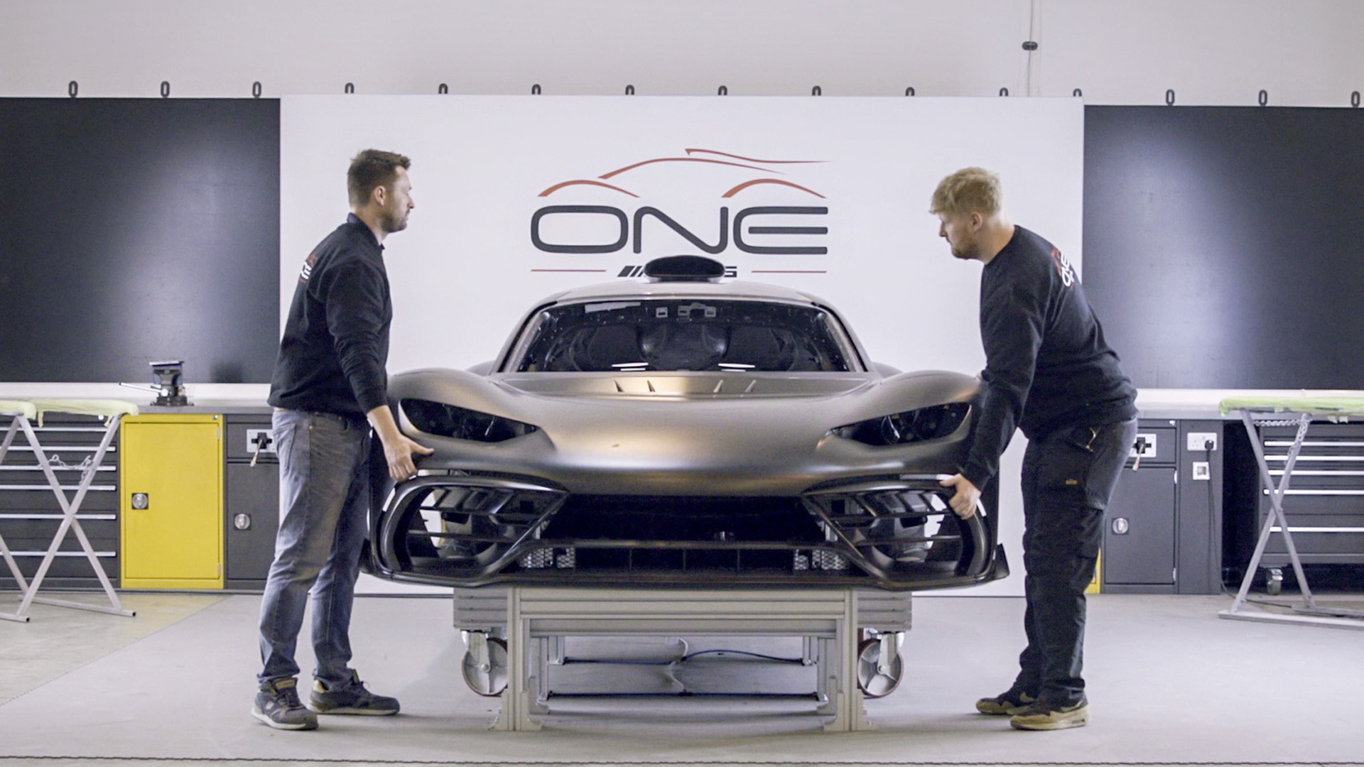 AMG One’ın üretimi nihayet başladı
