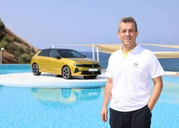 Yeni Astra ile rekabet kızışacak