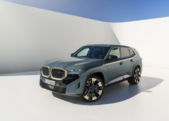 BMW’nin süper SUV’u XM