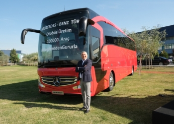 Mercedes’in 100 bininci yerli otobüsü