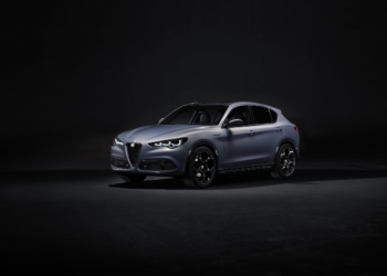 Giulia ve Stelvio yeni yüzüyle satışta