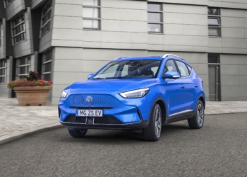 Yeni MG ZS EV 591 km menzille geldi